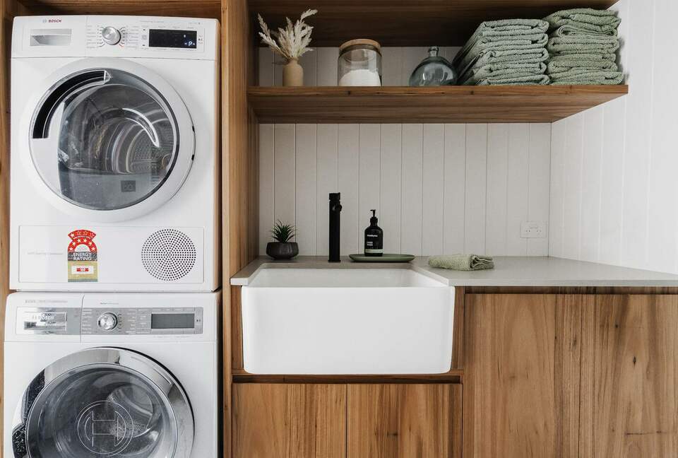 Coastal Calm | A Light-Filled Retreat in Rye - Rye, Australia