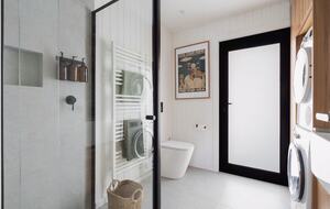 Coastal Calm | A Light-Filled Retreat in Rye - Rye, Australia