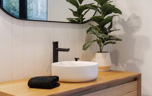 Coastal Calm | A Light-Filled Retreat in Rye - Rye, Australia