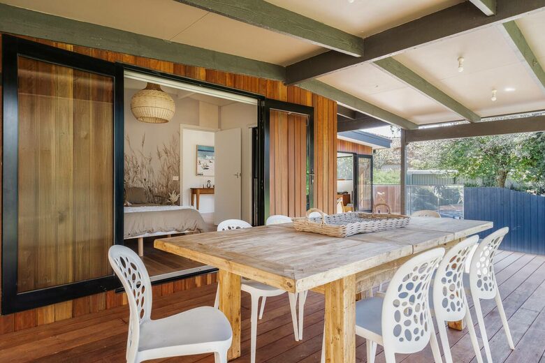 Coastal Calm | A Light-Filled Retreat in Rye - Rye, Australia