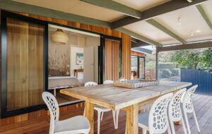 Coastal Calm | A Light-Filled Retreat in Rye - Rye, Australia