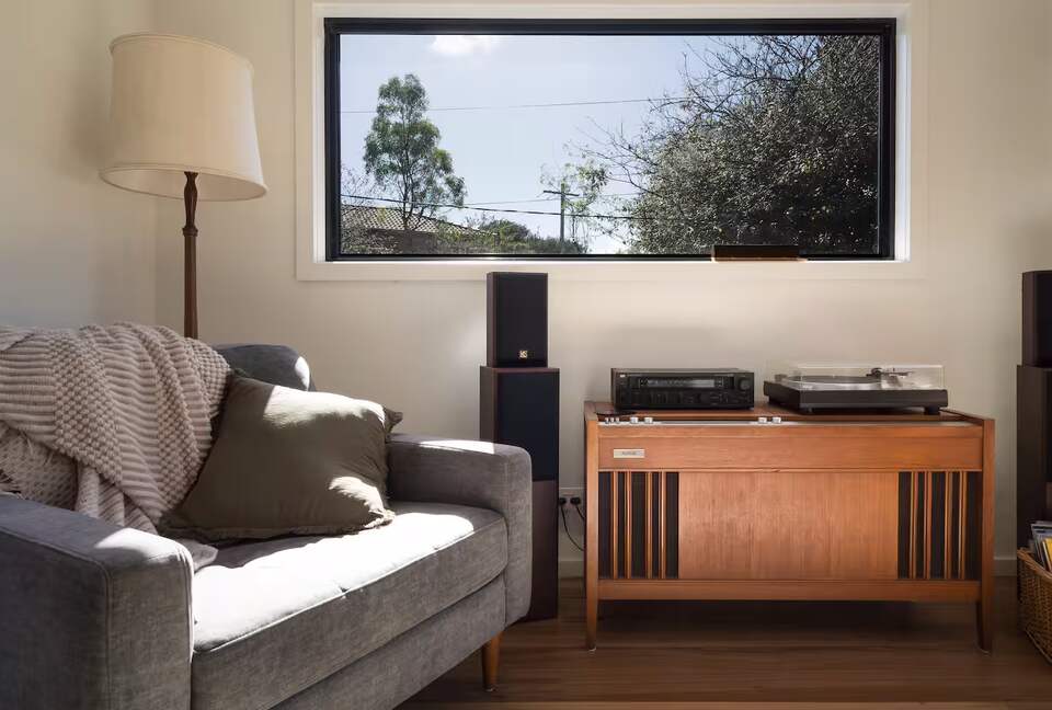 Coastal Calm | A Light-Filled Retreat in Rye - Rye, Australia