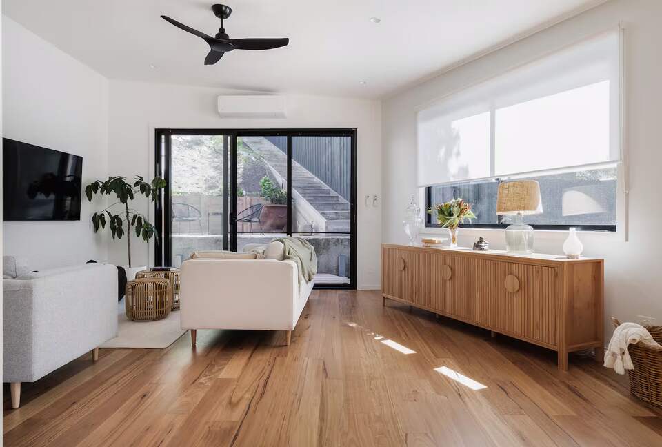 Coastal Calm | A Light-Filled Retreat in Rye - Rye, Australia