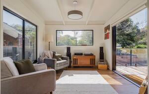 Coastal Calm | A Light-Filled Retreat in Rye - Rye, Australia