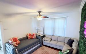 Classic Comfort in the Heart of Uptown New Orleans - New Orleans, Louisiana