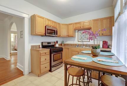 Classic Comfort in the Heart of Uptown New Orleans - New Orleans, Louisiana
