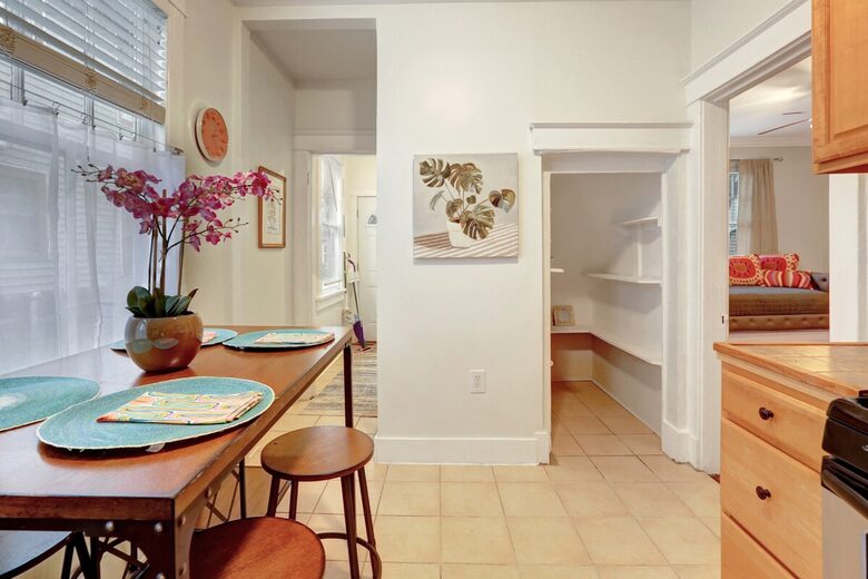 Classic Comfort in the Heart of Uptown New Orleans - New Orleans, Louisiana