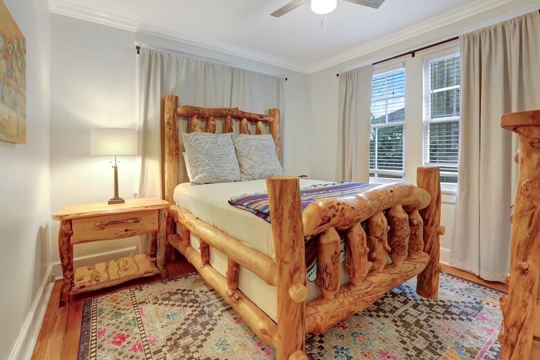 Classic Comfort in the Heart of Uptown New Orleans - New Orleans, Louisiana