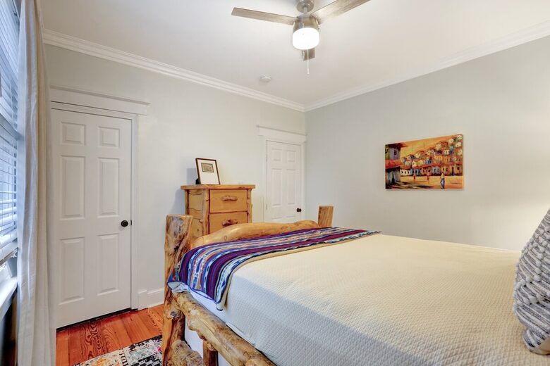 Classic Comfort in the Heart of Uptown New Orleans - New Orleans, Louisiana