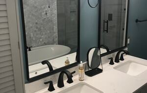 Refined Lakefront Living on Pristine Higgins Lake - Roscommon, Michigan