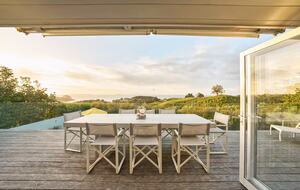 Sophisticated Island Living with Spa & Sun Decks - Waiheke Island, New Zealand