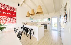 Sophisticated Island Living with Spa & Sun Decks - Waiheke Island, New Zealand