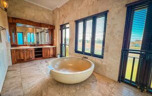 Vaal-Villa | Vintage Style Farmhouse - Vanderbijlpark, South Africa