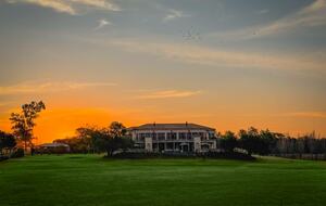 Vaal-Villa | Vintage Style Farmhouse - Vanderbijlpark, South Africa