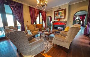 Vaal-Villa | Vintage Style Farmhouse - Vanderbijlpark, South Africa