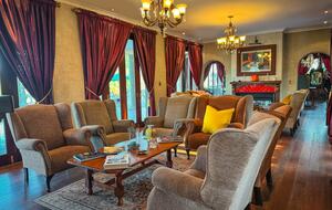 Vaal-Villa | Vintage Style Farmhouse - Vanderbijlpark, South Africa