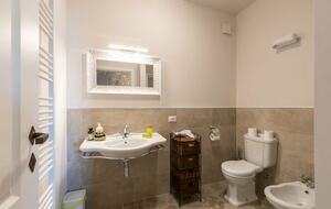 15th-Century Farmhouse in the Heart of Chianti - Lucignano, Italy