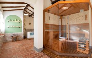 15th-Century Farmhouse in the Heart of Chianti - Lucignano, Italy