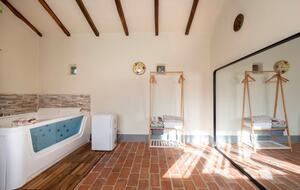 15th-Century Farmhouse in the Heart of Chianti - Lucignano, Italy