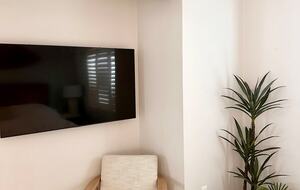 Sunny Sarasota Retreat Near Beaches & Downtown - Sarasota, Florida