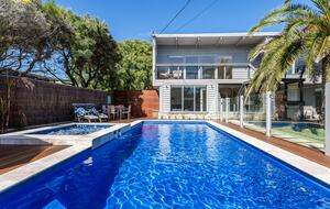 Blairgowrie Front Beach House | Refined Coastal Retreat Steps from the Sea - Blairgowrie, Australia