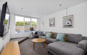 Blairgowrie Front Beach House | Refined Coastal Retreat Steps from the Sea - Blairgowrie, Australia