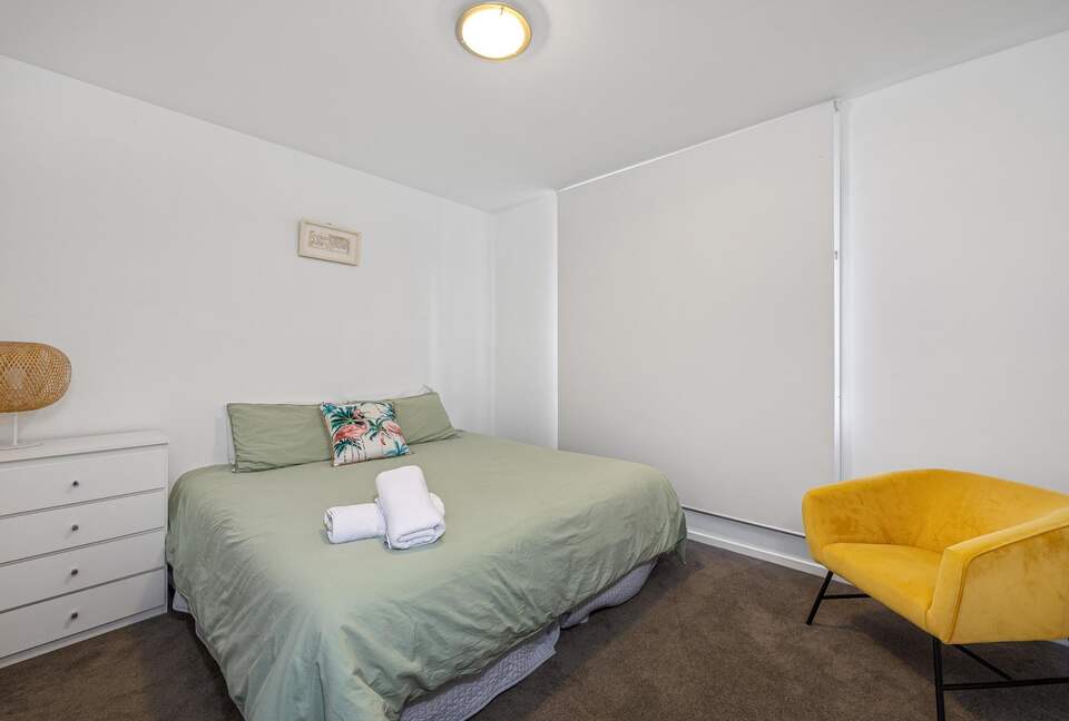 Blairgowrie Front Beach House | Refined Coastal Retreat Steps from the Sea - Blairgowrie, Australia