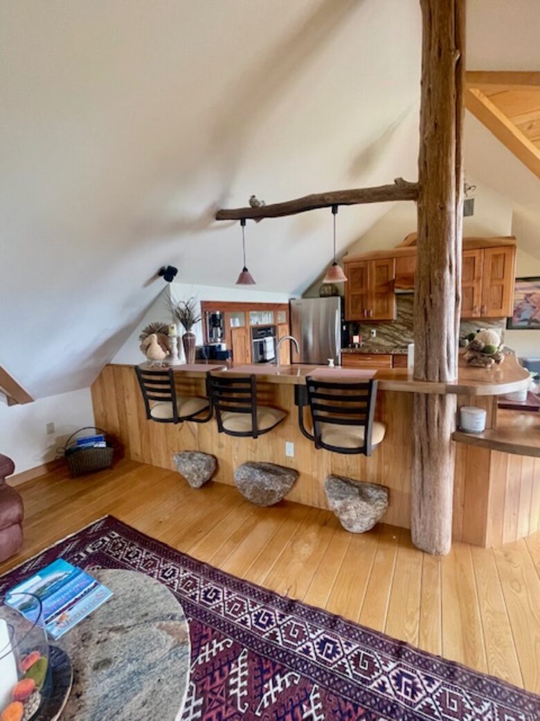 Charming Guest House on a 200/Acre Gated Estate - Middletown, Connecticut