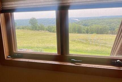 Charming Guest House on a 200/Acre Gated Estate - Middletown, Connecticut