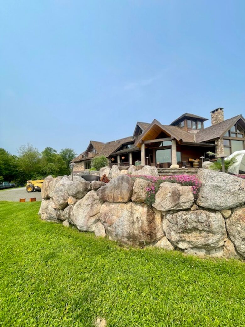 Charming Guest House on a 200/Acre Gated Estate - Middletown, Connecticut