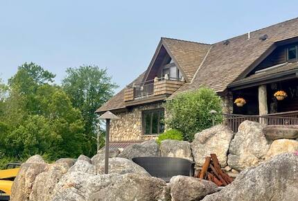 Charming Guest House on a 200/Acre Gated Estate - Middletown, Connecticut