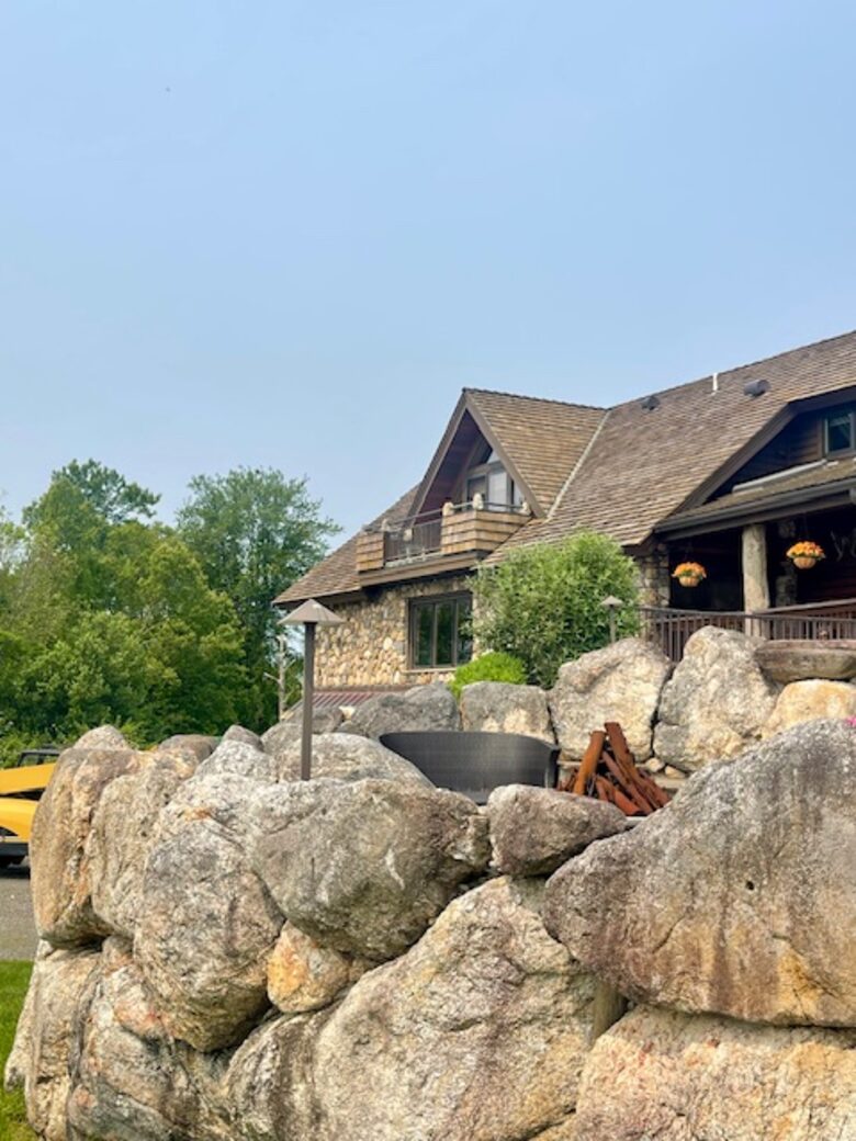 Charming Guest House on a 200/Acre Gated Estate - Middletown, Connecticut