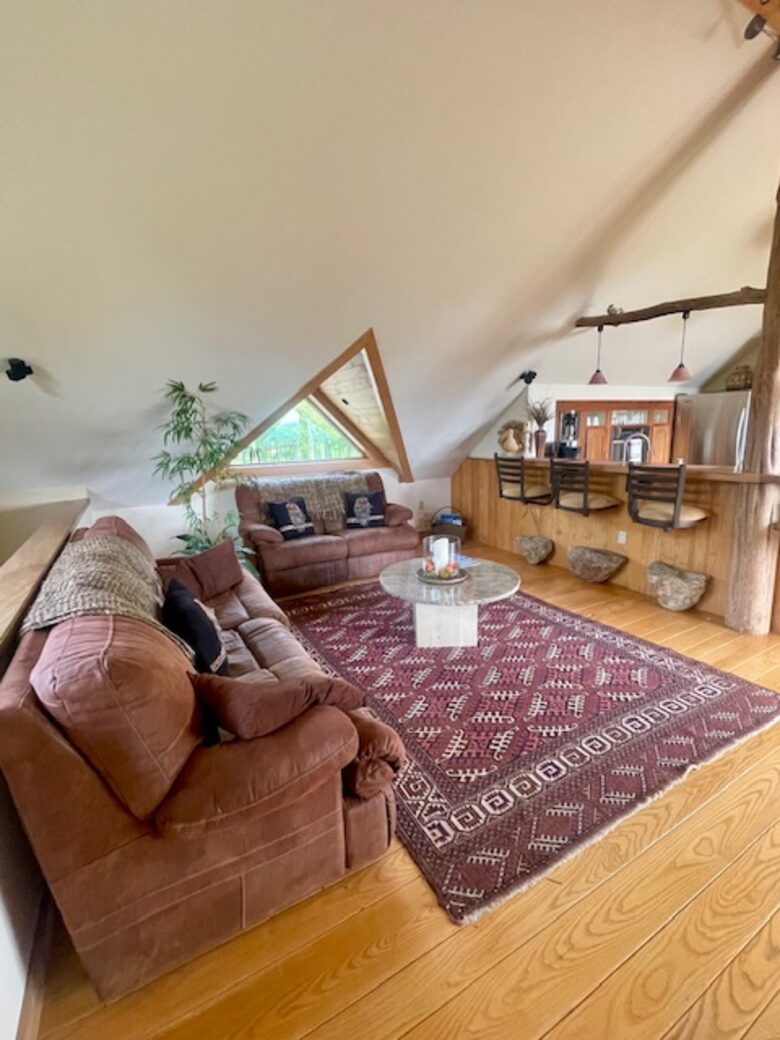 Charming Guest House on a 200/Acre Gated Estate - Middletown, Connecticut