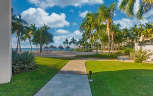 Elegant Escape on Cozumel’s Premier Beachfront - Cozumel, Mexico