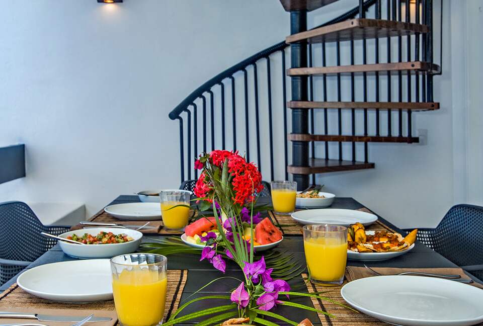 Elegant Escape on Cozumel’s Premier Beachfront - Cozumel, Mexico