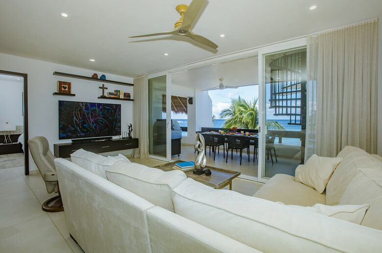 Elegant Escape on Cozumel’s Premier Beachfront - Cozumel, Mexico