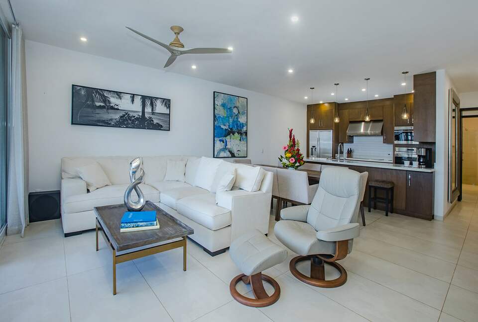 Elegant Escape on Cozumel’s Premier Beachfront - Cozumel, Mexico