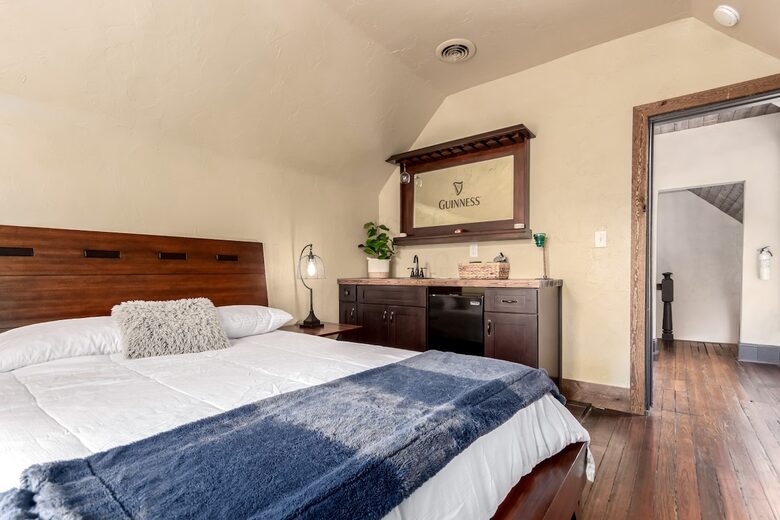 Urban Loft Living in Denver’s Tennyson Street District - Denver, Colorado