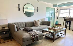 Perfectly Located Condo | Steps from the Beach - Miami Beach, Florida