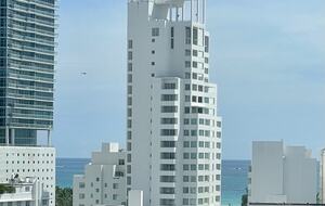 Perfectly Located Condo | Steps from the Beach - Miami Beach, Florida