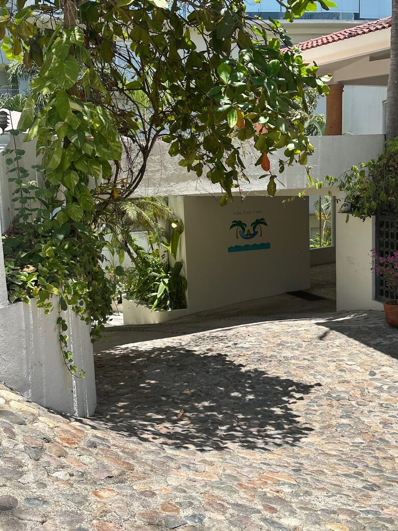 Bayview Villa Above Los Muertos Beach with Private Infinity Pool - Vallarta, Mexico