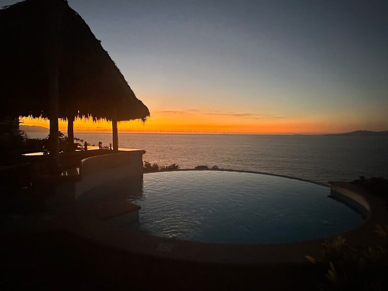 Bayview Villa Above Los Muertos Beach with Private Infinity Pool - Vallarta, Mexico