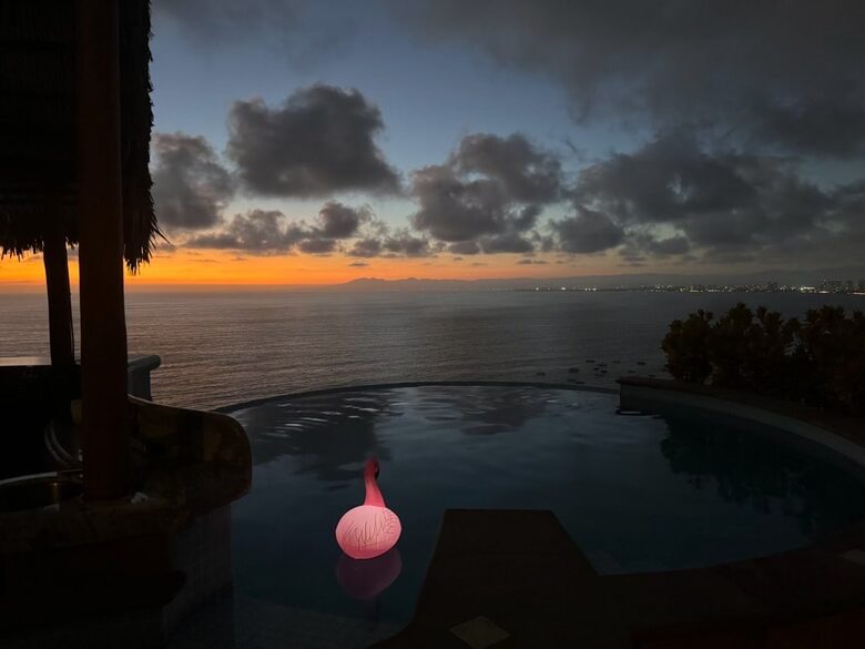 Bayview Villa Above Los Muertos Beach with Private Infinity Pool - Vallarta, Mexico