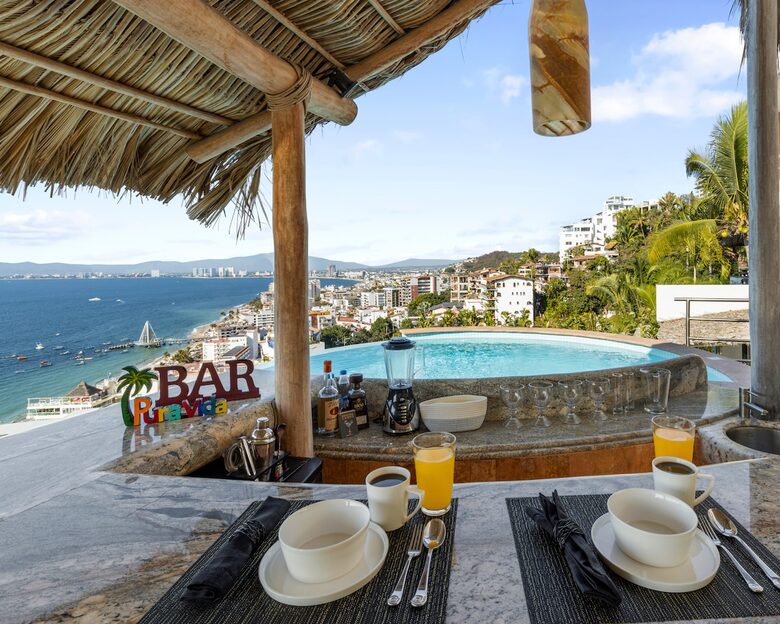 Bayview Villa Above Los Muertos Beach with Private Infinity Pool - Vallarta, Mexico