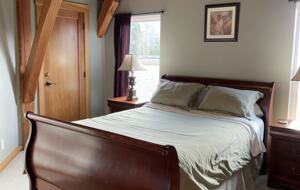 Oceanview Lodge with Over 600’ of Waterfront - Coupeville, Washington