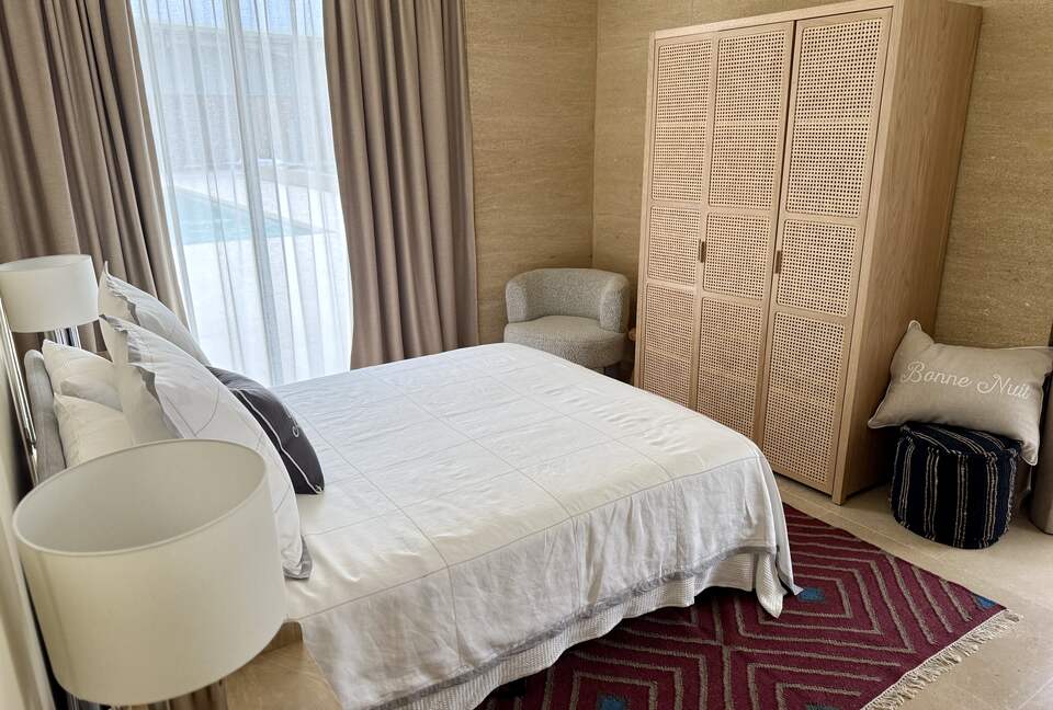 Guesthouse: En suite bedroom 1 (Queen; 160x200 cm)
