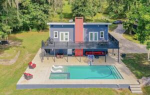 Tranquil Escape on Dowling Lake with Pool, Spa & Firepit - Dade City, Florida
