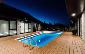 Unique sustainable luxury Retreat (sleeps 12) with a wellness zone including pool, spa, sauna & yoga decks - Rotorua, New Zealand