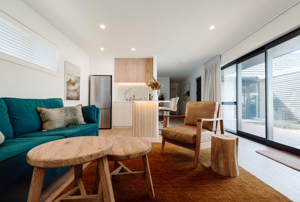 Unique sustainable luxury Retreat (sleeps 12) with a wellness zone including pool, spa, sauna & yoga decks - Rotorua, New Zealand