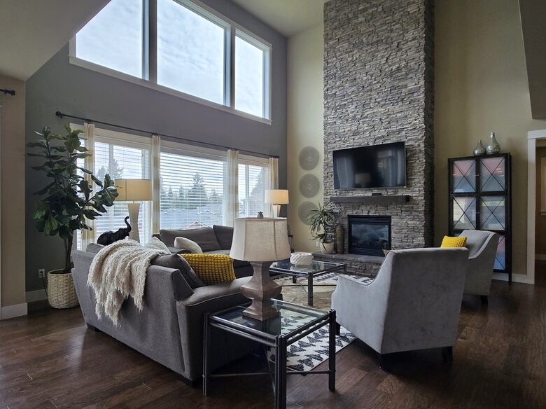 Pacific Northwest Luxe Home Near Woodinville Wineries - Bothell, Washington